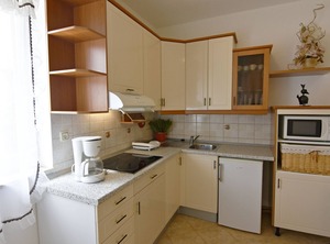 Noemi Tar | Tar-Vabriga