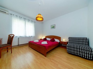 Dugi Rat | Jesenice