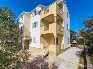 Apartments Zdenka Croatia | Vrsi