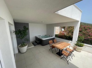 Secluded Seafront | Zavala