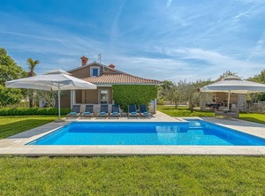 Villa Ruza | Selina