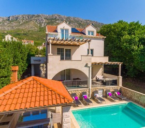 Hedera Estate 