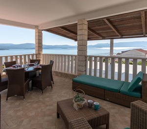 Komarna Bedrooms 