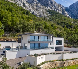 Villa Melody Bast 