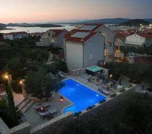 Holiday Murter Ort Persons Bedrooms 