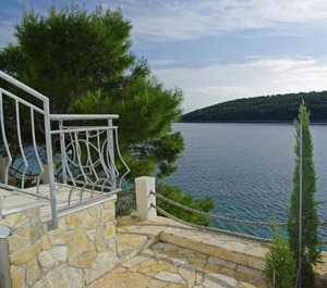 Holiday Tri Porte Potirna Sea Terrace Air Conditioning 