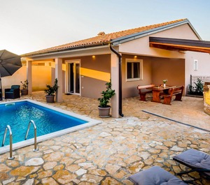 Holiday Burici Terrace Air Condition Washing Machine 