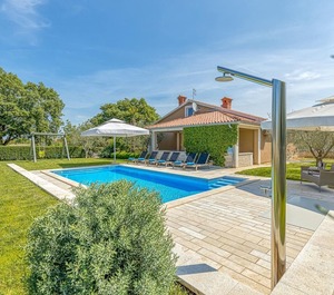 Villa Ruza 