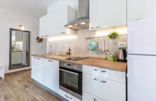 Cove Makarac (Milna) Apartment | 1 bedroom gorgeous apartment in Milna