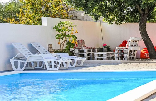 Podgradina Other | 100 m² Accommodation ∙ 3 bedrooms ∙ 6 guests