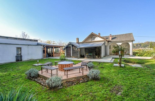 Ivanska House | 100 m² House ∙ 2 bedrooms ∙ 6 guests