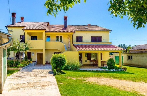 Grandici House | 100 m² House ∙ 3 bedrooms ∙ 7 guests