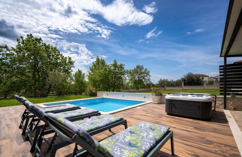 Zbandaj Villa | 100 m² Villa ∙ 2 bedrooms ∙ 4 guests