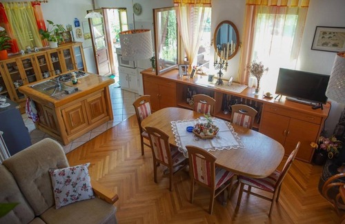 Daruvar House | 103 m² House ∙ 2 bedrooms ∙ 7 guests