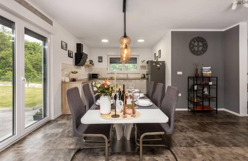 Seliste Dreznicko House | 105 m² House ∙ 3 bedrooms ∙ 6 guests