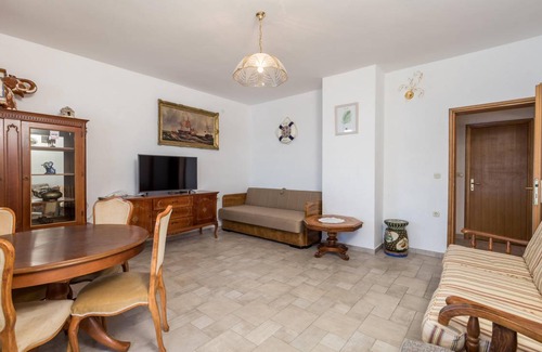 Stinica House | 105 m² House ∙ 2 bedrooms ∙ 5 guests