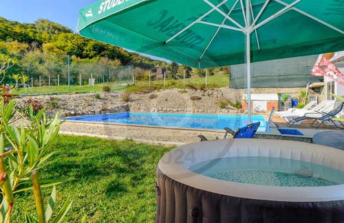 Sveti Ivan Zelina House | 105 m² House ∙ 2 bedrooms ∙ 6 guests