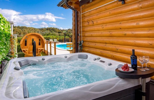 Petrinja House | 108 m² House ∙ 3 bedrooms ∙ 7 guests