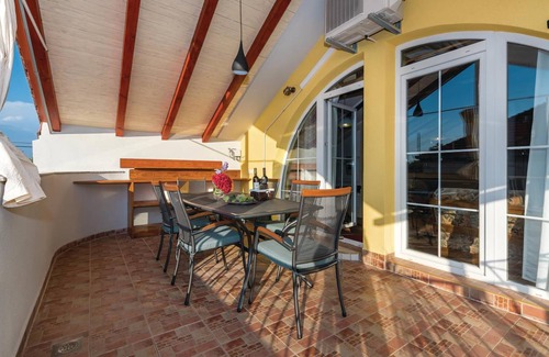 Oklaj House | 110 m² House ∙ 2 bedrooms ∙ 6 guests