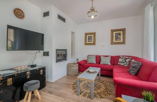 Bogovici House | 110 m² House ∙ 3 bedrooms ∙ 6 guests