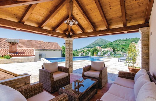 Orasac House | 110 m² House ∙ 3 bedrooms ∙ 6 guests