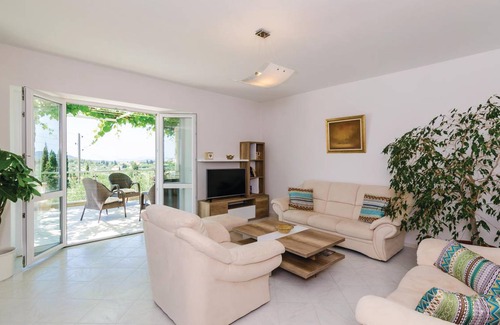 Orasac House | 110 m² House ∙ 3 bedrooms ∙ 6 guests