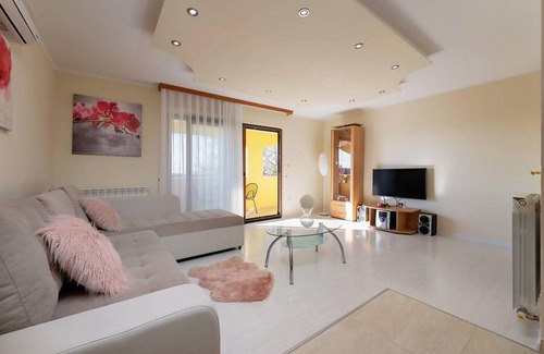 Vizinada House | 110 m² House ∙ 3 bedrooms ∙ 5 guests