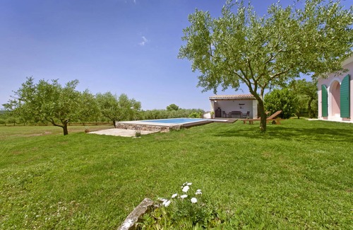 Smoljanci Villa | 110 m² Villa ∙ 3 bedrooms ∙ 6 guests