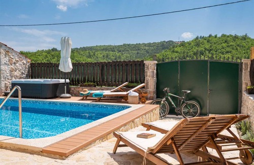 Prolozac Villa | 110 m² Villa ∙ 3 bedrooms ∙ 8 guests