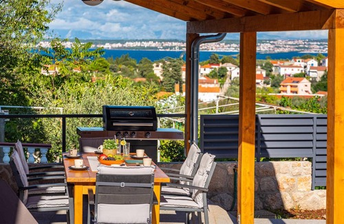 Lukoran House | 115 m² House ∙ 3 bedrooms ∙ 8 guests