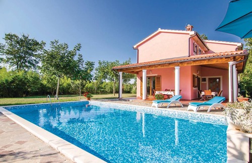 Laginji House | 119 m² House ∙ 4 bedrooms ∙ 8 guests
