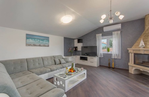 Vrvari Apartment | 120 m² Apartment ∙ 3 bedrooms ∙ 6 guests