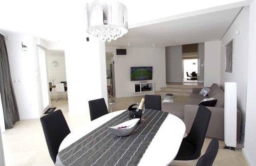 Znjan Apartment | 120 m² Apartment ∙ 3 bedrooms ∙ 6 guests