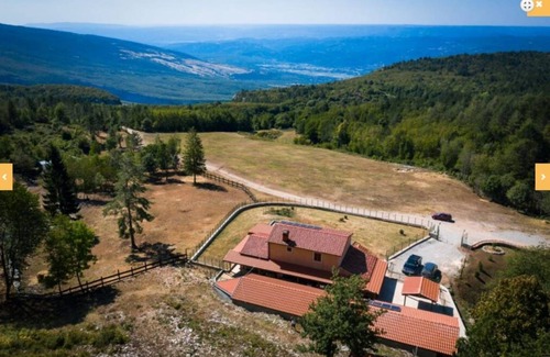 Lupoglav House | 120 m² House ∙ 2 bedrooms ∙ 6 guests