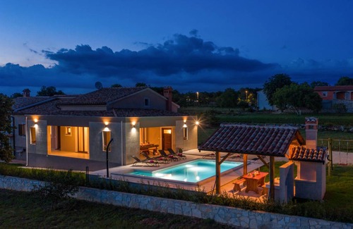 Orihi House | 120 m² House ∙ 3 bedrooms ∙ 7 guests