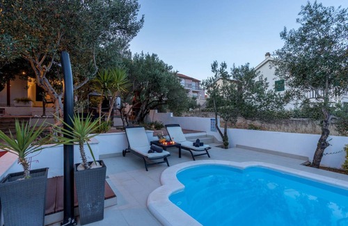 Stari Grad House | 120 m² House ∙ 4 bedrooms ∙ 8 guests
