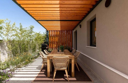 Cervar House | 120 m² Maisonette ∙ 3 bedrooms ∙ 6 guests
