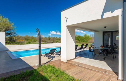 Topid House | 121 m² House ∙ 3 bedrooms ∙ 8 guests