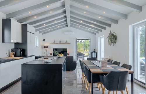 Paradiz House | 124 m² House ∙ 3 bedrooms ∙ 8 guests