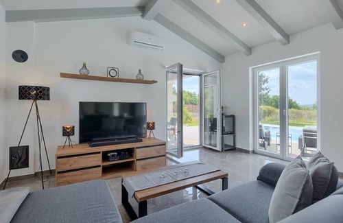 Paradiz House | 124 m² House ∙ 3 bedrooms ∙ 8 guests