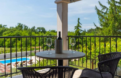 Zabrezani House | 124 m² Maisonette ∙ 4 bedrooms ∙ 8 guests