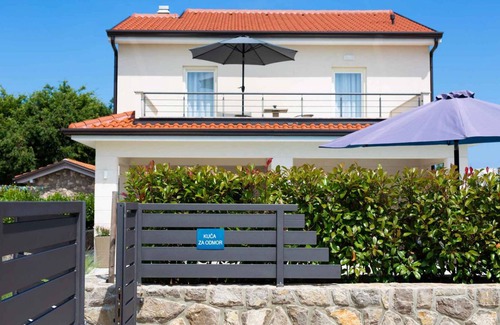 Porat Villa | 125 m² Villa ∙ 3 bedrooms ∙ 8 guests