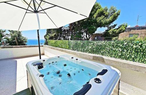 Bacvice Apartment | 130 m² Apartment ∙ 3 bedrooms ∙ 6 guests