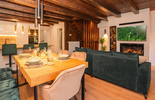 Platak House | 130 m² House ∙ 3 bedrooms ∙ 7 guests