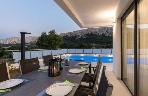 Jurandvor Villa | 130 m² Villa ∙ 3 bedrooms ∙ 8 guests