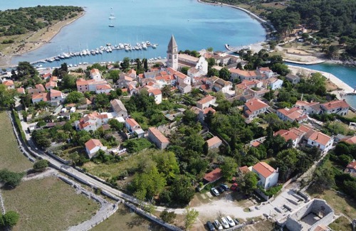 Mali Losinj Villa | 130 m² Villa ∙ 3 bedrooms ∙ 8 guests