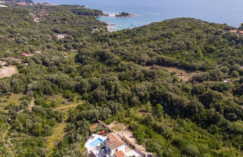 Mali Losinj Villa | 131 m² Villa ∙ 3 bedrooms ∙ 9 guests