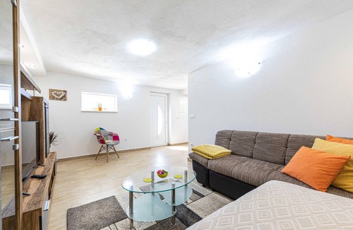 Labin House | 132 m² House ∙ 4 bedrooms ∙ 9 guests