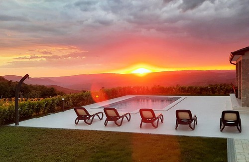 Draguc Villa | 134 m² Villa ∙ 2 bedrooms ∙ 4 guests