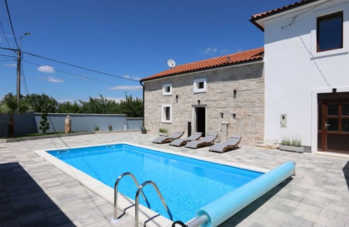 Gabonjin Villa | 135 m² Villa ∙ 3 bedrooms ∙ 8 guests